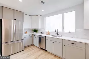 1437 Parrish St, Philadelphia, PA 19130 - Photo 39