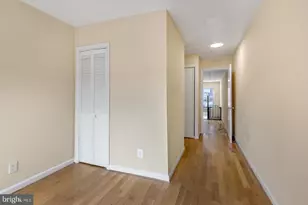 711 S 5th St, Philadelphia, PA 19147 - Photo 11