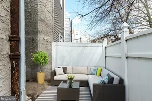 724 Moyer St, Philadelphia, PA 19125 - Photo 5