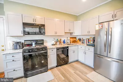 373 Tree Street, Philadelphia, PA 19148 - Photo 9