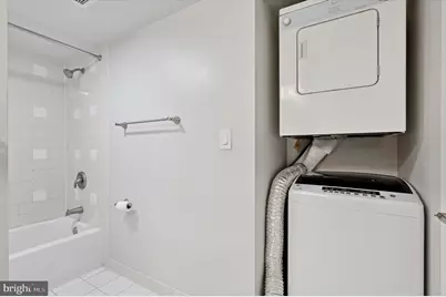 222 Church Street #4J, Philadelphia, PA 19106 - Photo 9