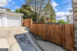 556 Fairthorne Ave, Philadelphia, PA 19128 - Photo 5