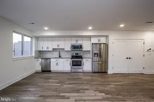 2088 E Cumberland St, Philadelphia, PA 19125 - Photo 3