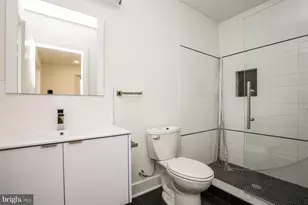 2088 E Cumberland St, Philadelphia, PA 19125 - Photo 11