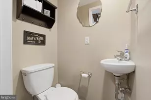 2114 Montrose St, Philadelphia, PA 19146 - Photo 7