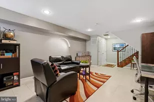 2114 Montrose St, Philadelphia, PA 19146 - Photo 31