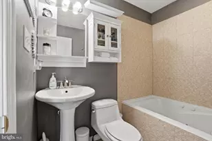 2114 Montrose St, Philadelphia, PA 19146 - Photo 23