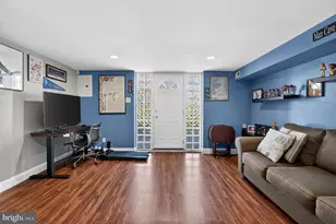 2771 Clayton St, Philadelphia, PA 19152 - Photo 11