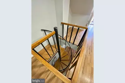 713 Walnut Street #3R, Philadelphia, PA 19106 - Photo 9