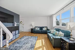 585 Wigard Ave, Philadelphia, PA 19128 - Photo 7