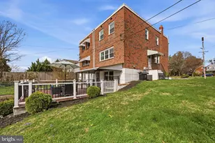 585 Wigard Ave, Philadelphia, PA 19128 - Photo 27