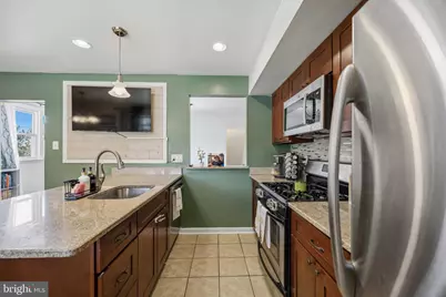 585 Wigard Avenue, Philadelphia, PA 19128 - Photo 13