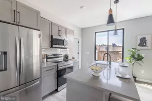 1205 S 15th St, Philadelphia, PA 19146 - Photo 17