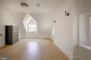 97 E Bells Mill Rd, Philadelphia, PA 19118 - Photo 37