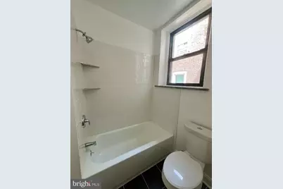 4413 Walnut Street #2R, Philadelphia, PA 19104 - Photo 9