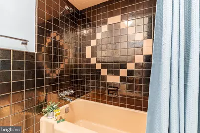 406 S Van Pelt Street, Philadelphia, PA 19146 - Photo 59