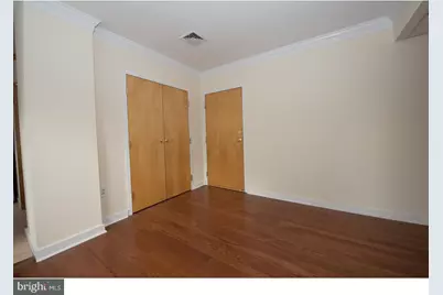 1939 Chestnut Street #2C, Philadelphia, PA 19103 - Photo 3