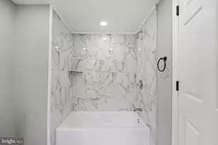 5338 Cedar Ave, Philadelphia, PA 19143 - Photo 25