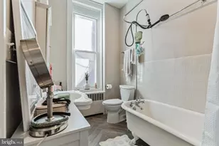 2008 Spruce St, Philadelphia, PA 19103 - Photo 11