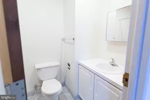 1600-2 Walnut St, Philadelphia, PA 19103 - Photo 15