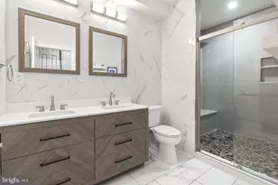 1334 S Bancroft St, Philadelphia, PA 19146 - Photo 29