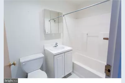 1600-4 Walnut Street #502, Philadelphia, PA 19103 - Photo 15