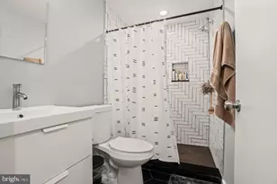 1751 S Taylor St, Philadelphia, PA 19145 - Photo 11