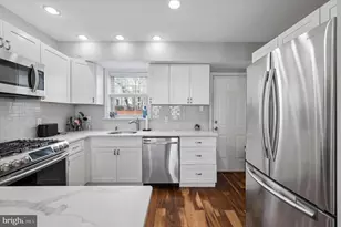 2306 Montrose St, Philadelphia, PA 19146 - Photo 11