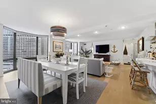 2020 Walnut St, Philadelphia, PA 19103 - Photo 7