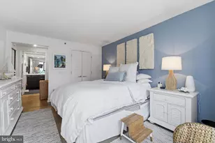 2020 Walnut St, Philadelphia, PA 19103 - Photo 19