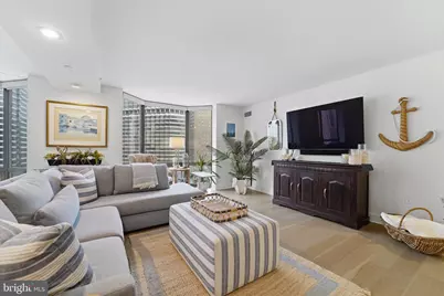 2020 Walnut Street #14CD, Philadelphia, PA 19103 - Photo 3