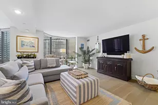 2020 Walnut St, Philadelphia, PA 19103 - Photo 3