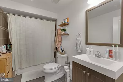 1228 N 25th Street #4, Philadelphia, PA 19121 - Photo 9