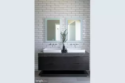 1-5 Dock Street #PH2805, Philadelphia, PA 19106 - Photo 17