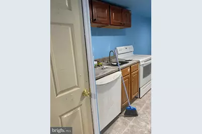 6414 Chelwynde Avenue, Philadelphia, PA 19142 - Photo 13