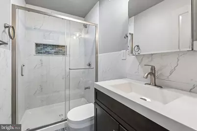 418 S 15th Street #2F, Philadelphia, PA 19146 - Photo 7