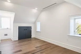 615 E Mt Pleasant Ave, Philadelphia, PA 19119 - Photo 81