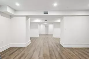 615 E Mt Pleasant Ave, Philadelphia, PA 19119 - Photo 97