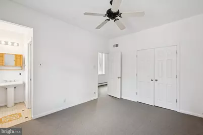 930 Locust Street, Philadelphia, PA 19107 - Photo 19