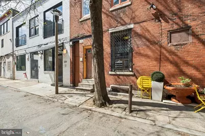 930 Locust Street, Philadelphia, PA 19107 - Photo 3