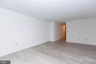 2020 Walnut St, Philadelphia, PA 19103 - Photo 3