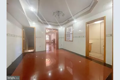 1005 S 10th Street, Philadelphia, PA 19147 - Photo 5