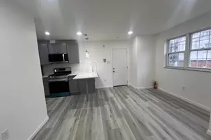 735 S 9th St, Philadelphia, PA 19147 - Photo 3