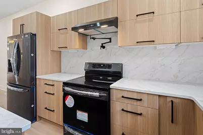 1419 Wharton Street, Philadelphia, PA 19146 - Photo 9
