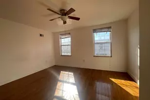 2203 S 5th St, Philadelphia, PA 19148 - Photo 11