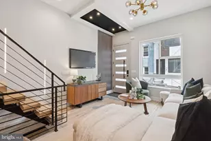 1518 S Bambrey St, Philadelphia, PA 19146 - Photo 9