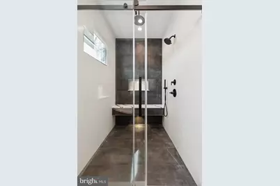 1518 S Bambrey Street, Philadelphia, PA 19146 - Photo 29