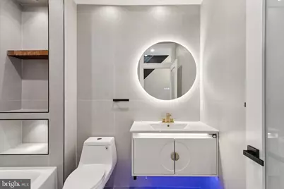 1518 S Bambrey Street, Philadelphia, PA 19146 - Photo 15