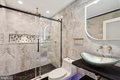 1518 S Bambrey Street, Philadelphia, PA 19146 - Photo 33