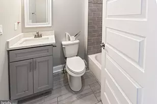 2132 McClellan St, Philadelphia, PA 19145 - Photo 11